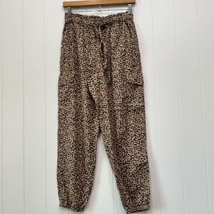 Aerie Linen Blend Leopard Print Cargo Joggers Size Small